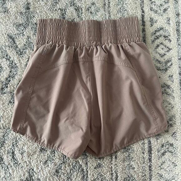 BMJL Women's Athletic Shorts High Waisted Running Short with Pocket 2.5" - Picture 7 of 8